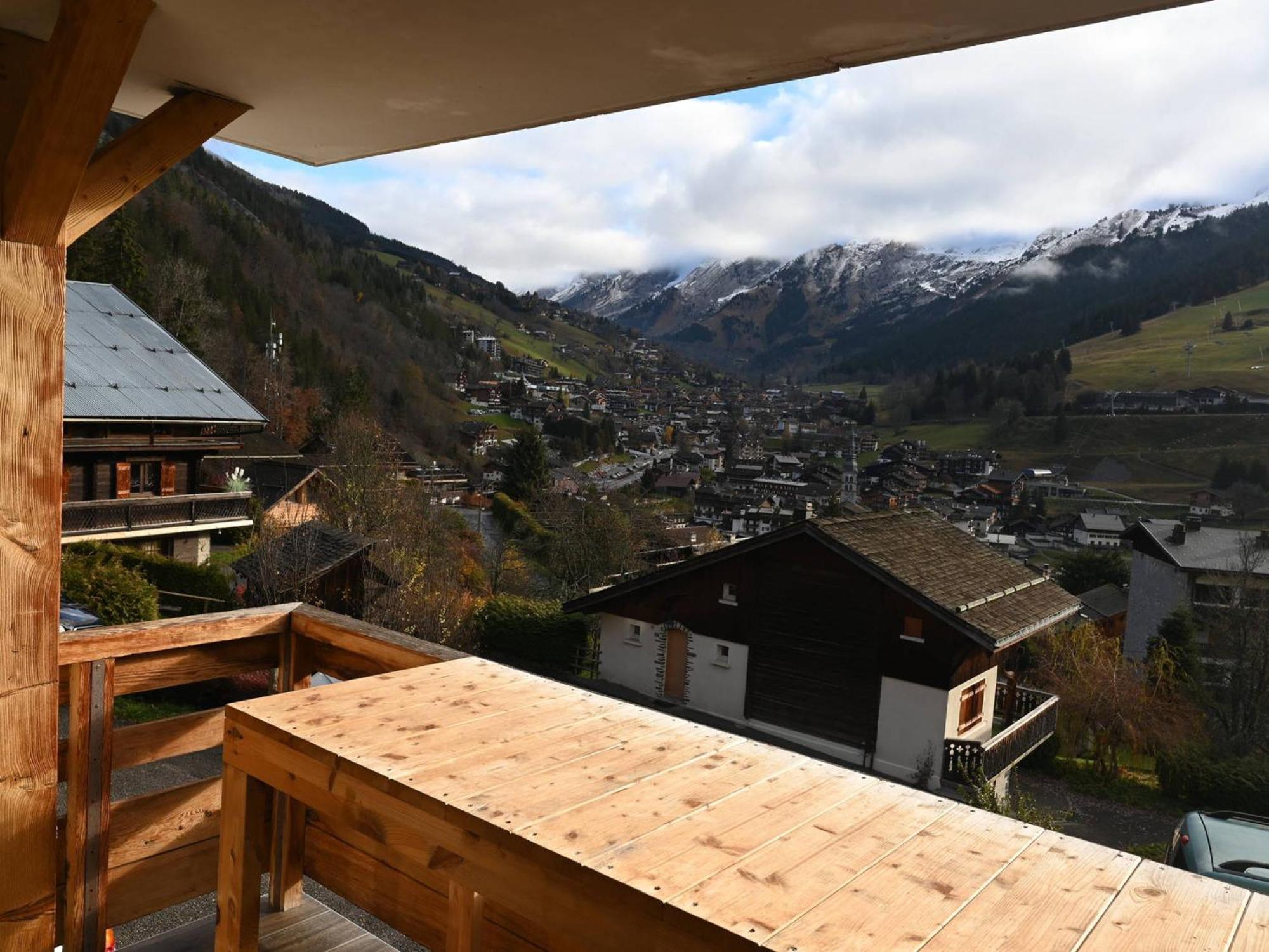 Appartement 2 Chambres Proche Pistes Avec Balcon Et Parking - Fr-1-459-181 La Clusaz Eksteriør bilde